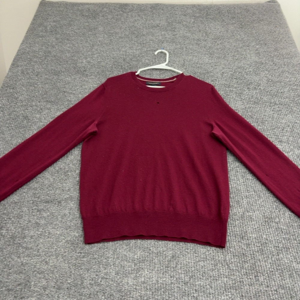 Banana Republic Sweater Mens M Burgundy Merino Wool Crew Neck Casual Minimalist